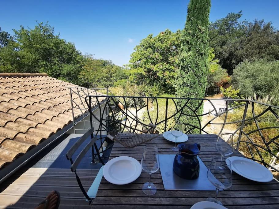 Entre Ventoux Et Luberon, Appartement Dans Maison. Malemort-du-Comtat Zewnętrze zdjęcie