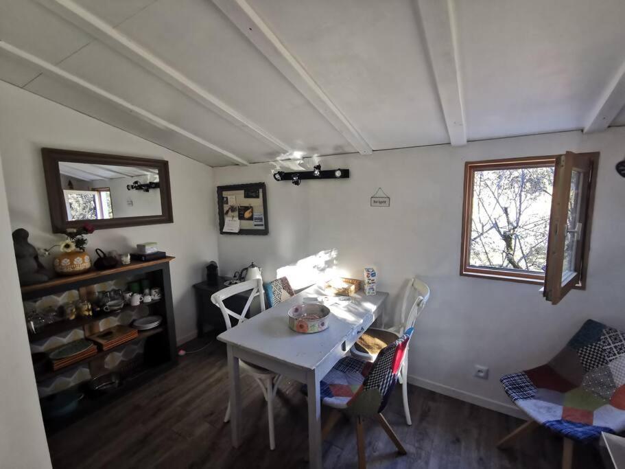 Entre Ventoux Et Luberon, Appartement Dans Maison. Malemort-du-Comtat Zewnętrze zdjęcie