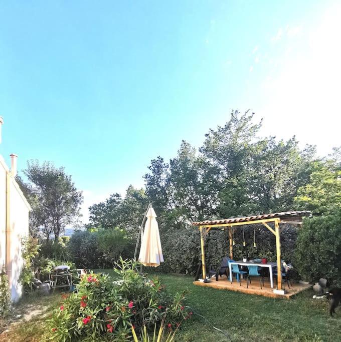 Entre Ventoux Et Luberon, Appartement Dans Maison. Malemort-du-Comtat Zewnętrze zdjęcie